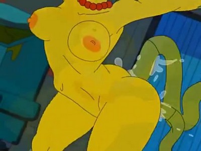 Щупальца касаются Мардж Симпсон дважды, заполняя ее дырки.