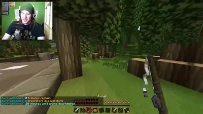 Играем в Игры На выживание в Майнкрафт 001.