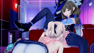 Лиза, блондинка, занимается интимными играми с Джин и использует страпон.