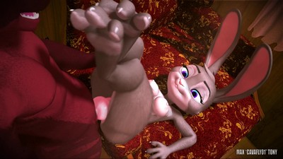 Фокс Ник Уайлд и Банни Джуди Хмель провели время вместе после секса в пещерке.