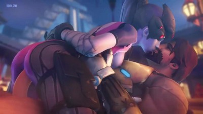 На сайте ежедневно появляются видео с героями из игры Overwatch, включая Mei, Ashe, D.