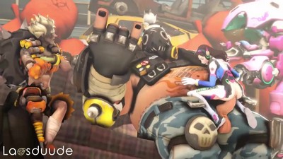 На этом сайте регулярно появляются анимационные видео с персонажами из компьютерной игры Overwatch.