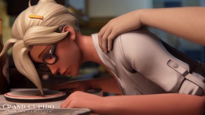 На сайте регулярно добавляются видео с персонажами из компьютерной игры Overwatch, включая Mei, Ashe, D.