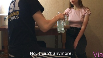 Видео "Warcraft Futa Gaming Elves на пляже" представляет собой анимированное 3D порно с персонажами из ММОРПГ Warcraft.