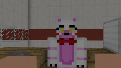 Видеоклипы с героями компьютерной игры Майнкрафт, такими как Крипер, Дженни, Алекс и другие, доступны онлайн.