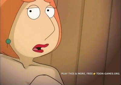 Мардж Симпсон помогает Лоис Гриффин подготовиться к предстоящему событию.